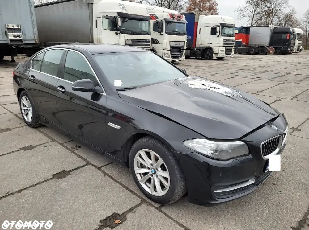 BMW Seria 5 525d xDrive Luxury Line - 3