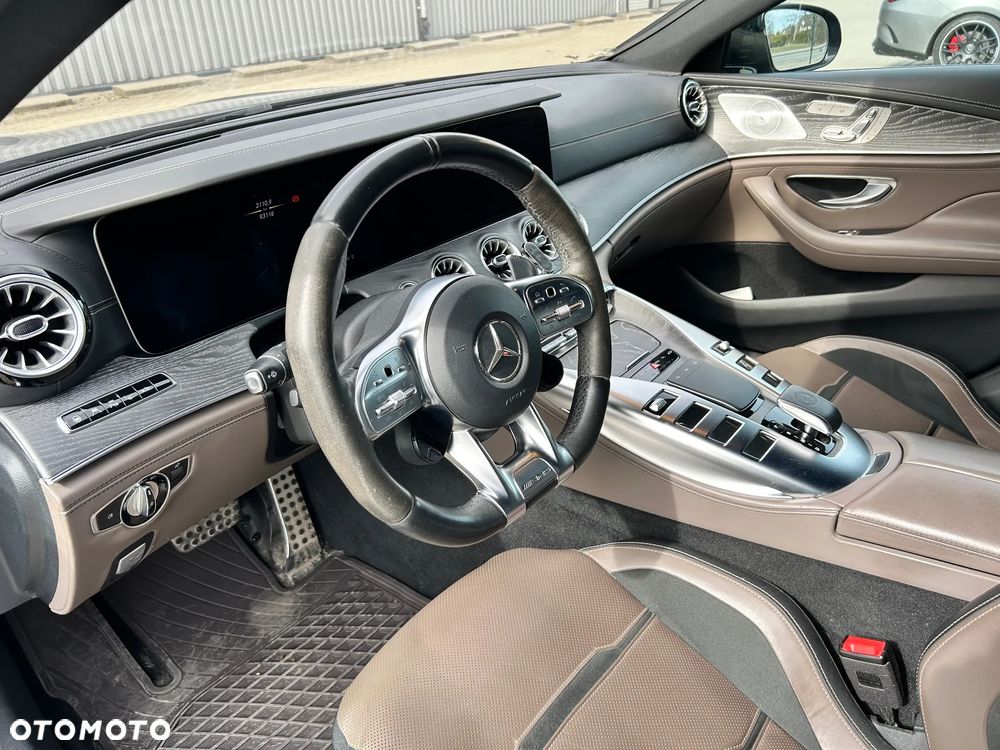 Mercedes-Benz AMG GT 43 4-Matic+ - 9