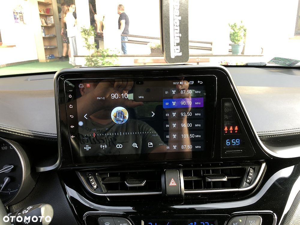 Toyota C-HR 1.2 T Prestige - 19