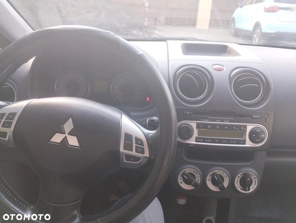 Mitsubishi Colt 1.3 Automatik Intense - 7