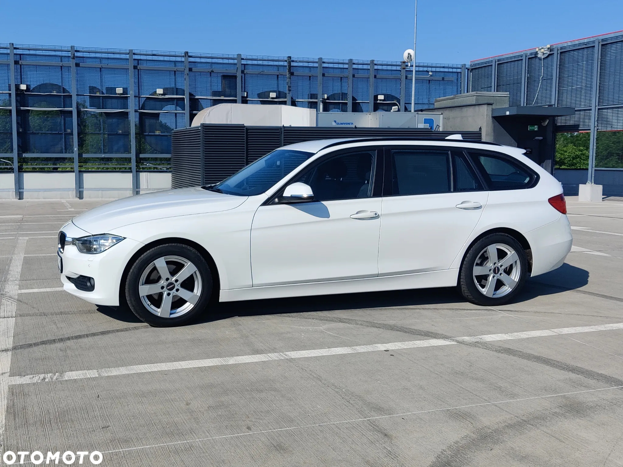 BMW Seria 3 316d Luxury Line EU6 - 3
