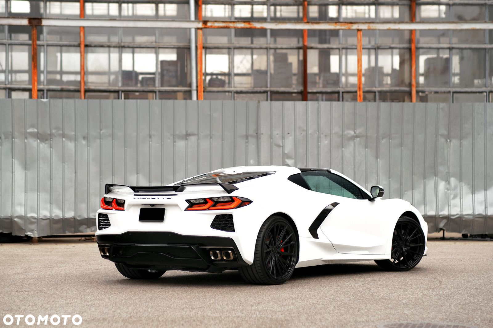 Chevrolet Corvette - 5