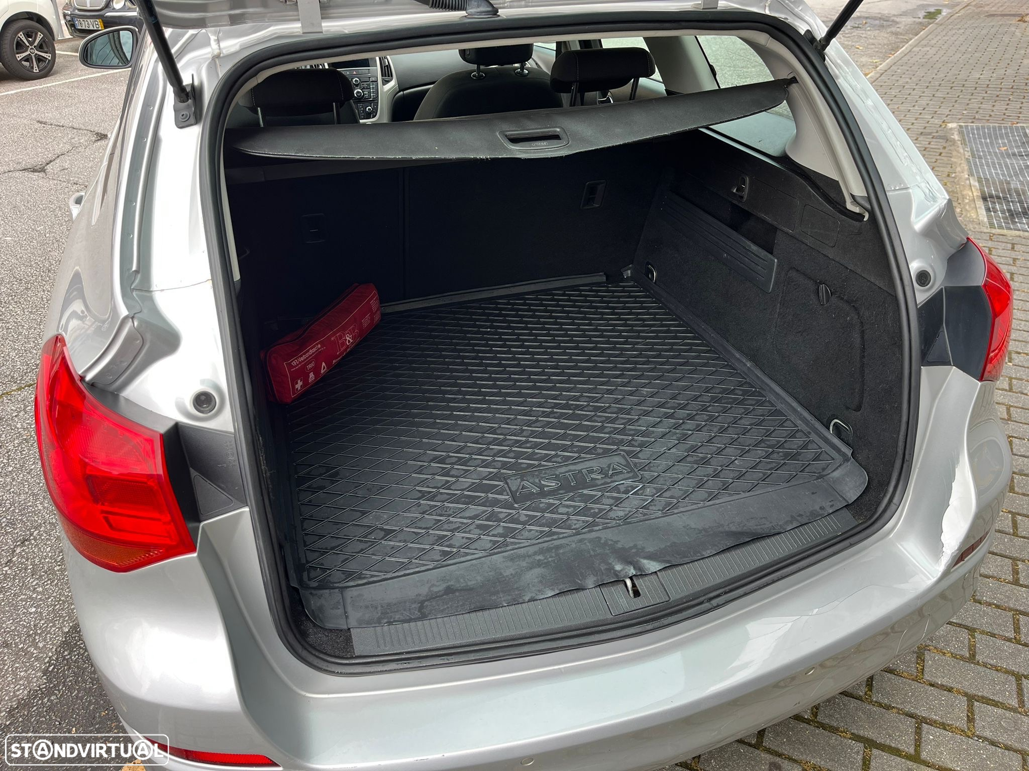 Opel Astra Caravan 1.3 CDTi Edition - 24