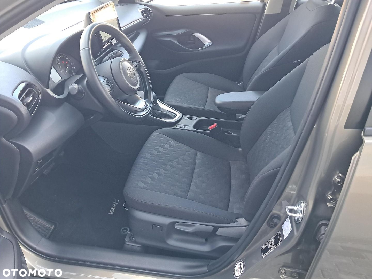 Toyota Yaris - 13