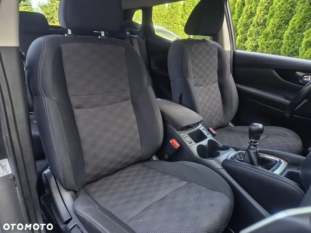 Nissan Qashqai - 23