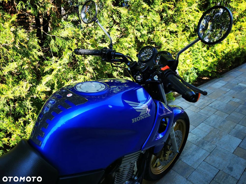 Honda CB - 15