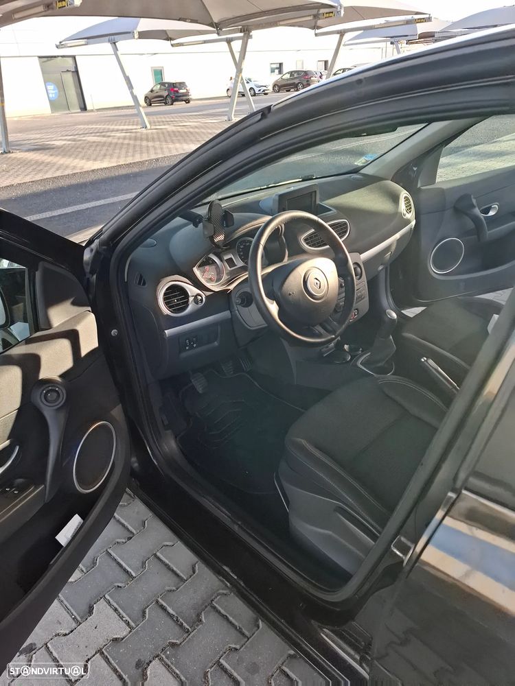 Renault Clio 1.2 16V Dynamique - 14