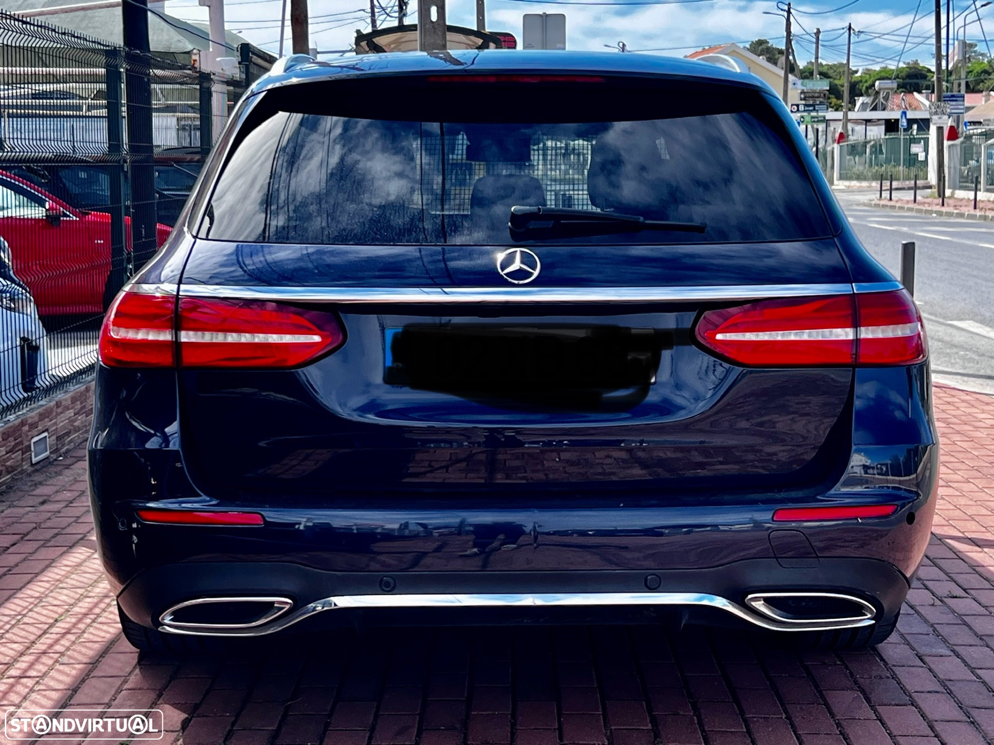 Mercedes-Benz E 220 d AMG - 5