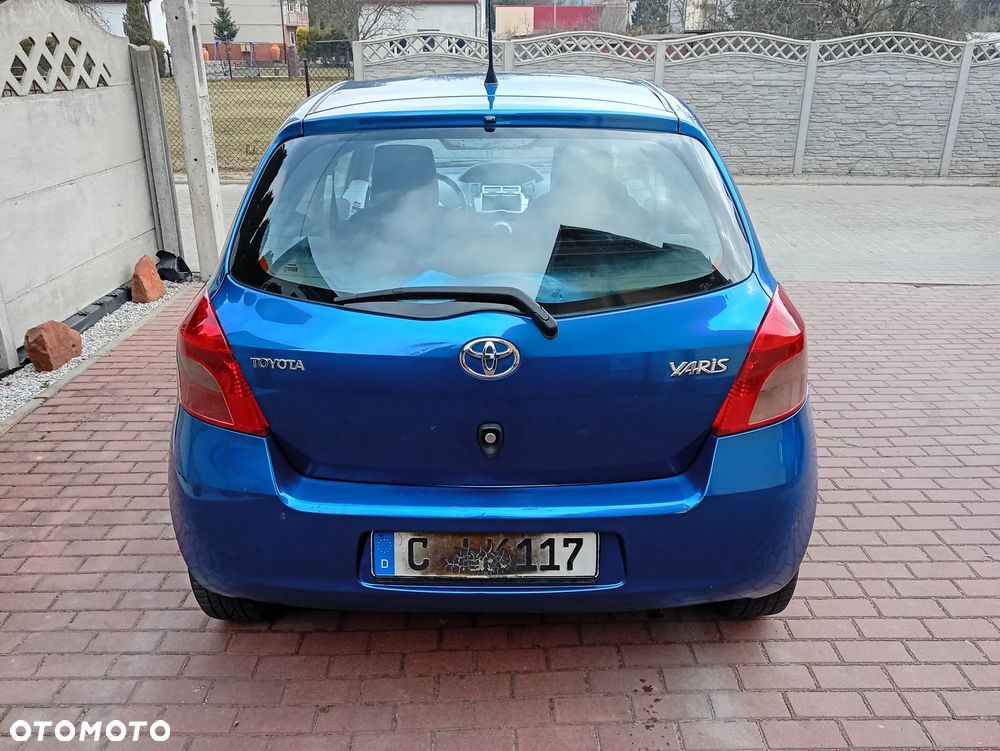 Toyota Yaris 1.0 VVT-i Sol - 12