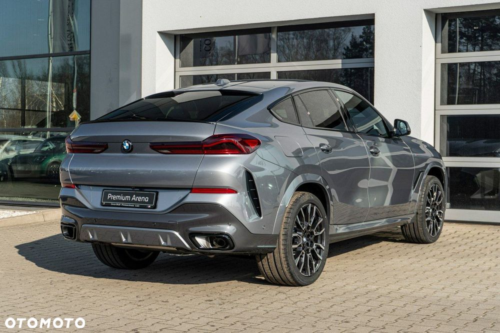 BMW X6 - 10