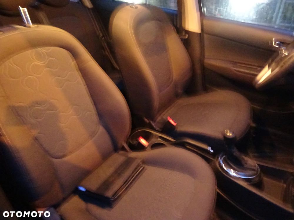 Hyundai i20 1.2 Style EU5 - 10