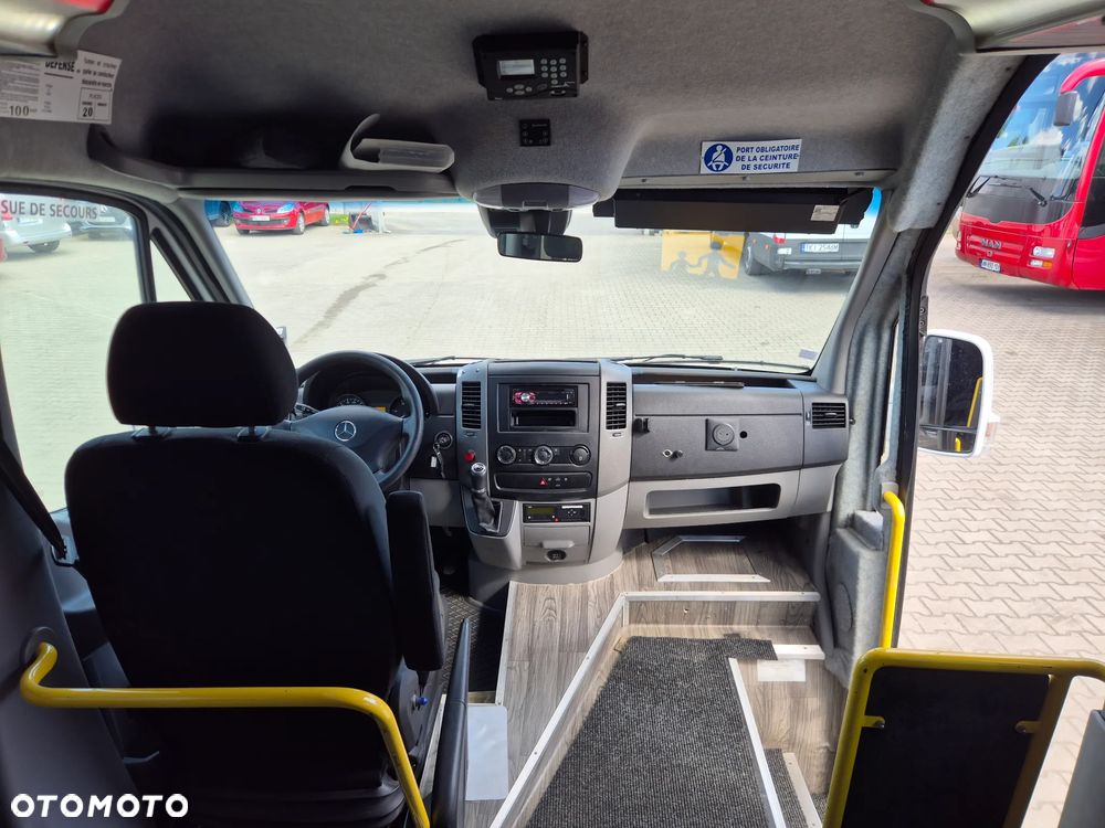 Mercedes-Benz SPRINTER / SPROWADZONY / AUTOMAT / EURO 6 / KLIMA - 31