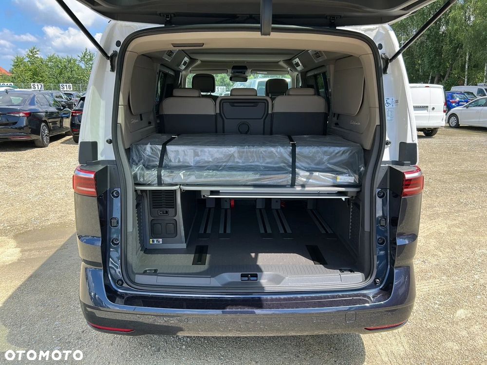 Volkswagen California - 12