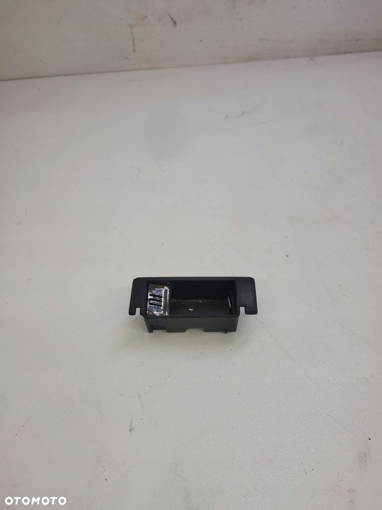 WKŁAD POPIELNICZKI LEWY TYŁ AUDI A6 C6 4B0857405 - 1