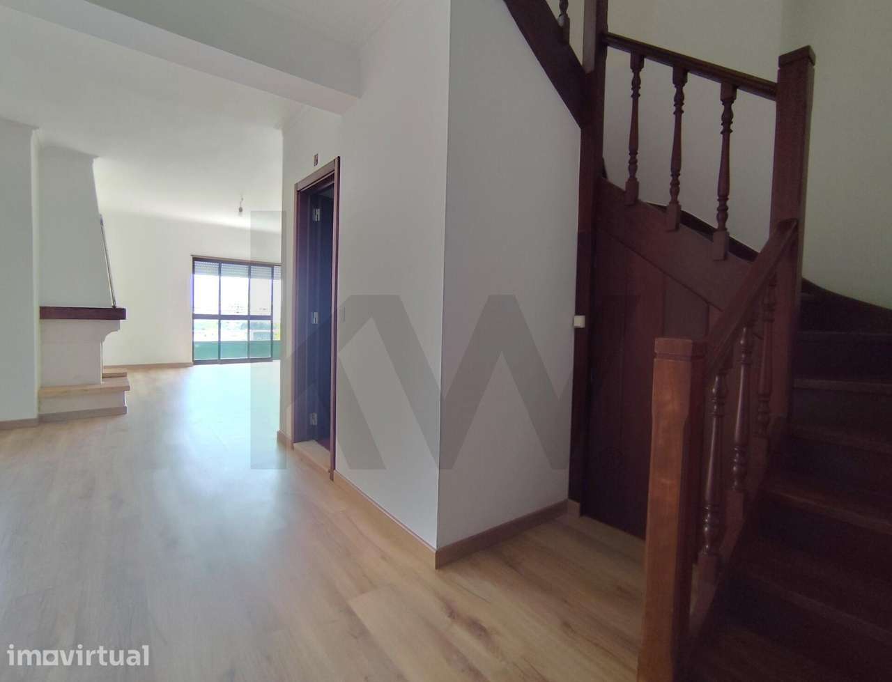 Apartamento Duplex T2 com terraço e varanda em Tavarede - Figueira da - Grande imagem: 4/30