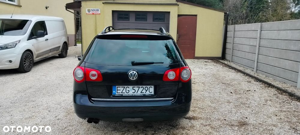 Volkswagen Passat 2.0 TDI DPF DSG Highline - 5