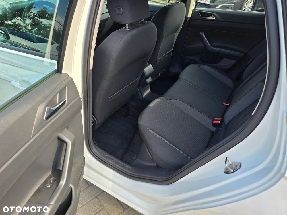Volkswagen Polo - 9