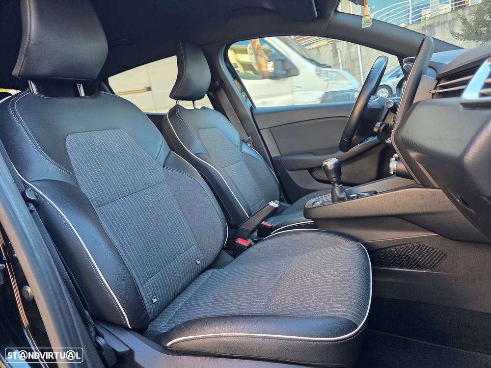 Renault Clio 1.0 TCe Exclusive - 20