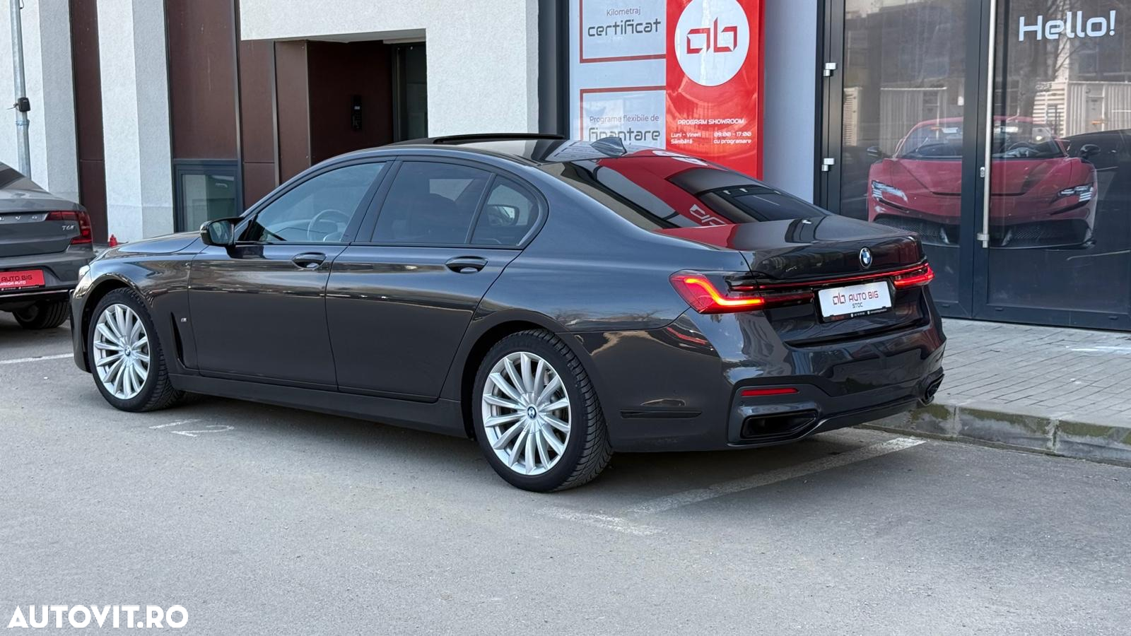 BMW Seria 7 730d xDrive MHEV - 10