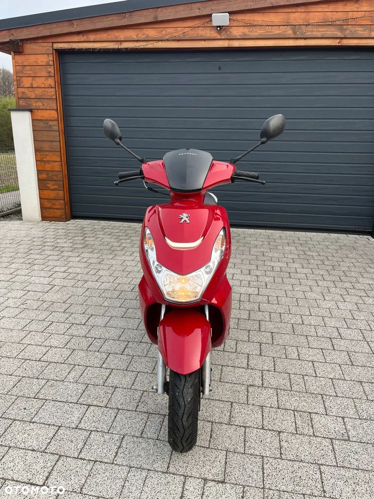 Peugeot Kisbee - 1