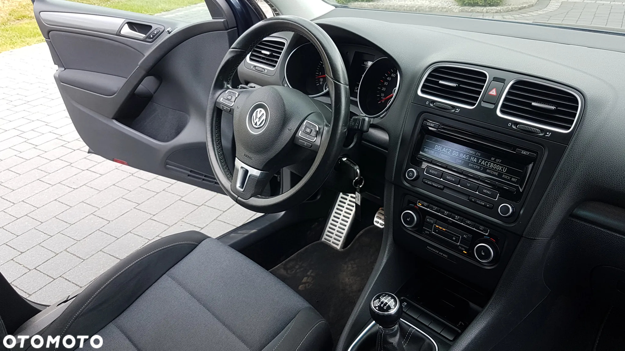 Volkswagen Golf 1.2 TSI Style - 12