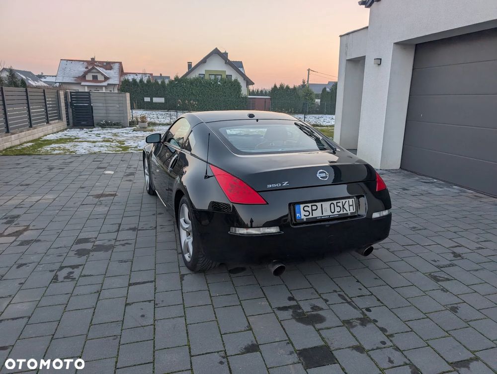 Nissan 350 Z - 9