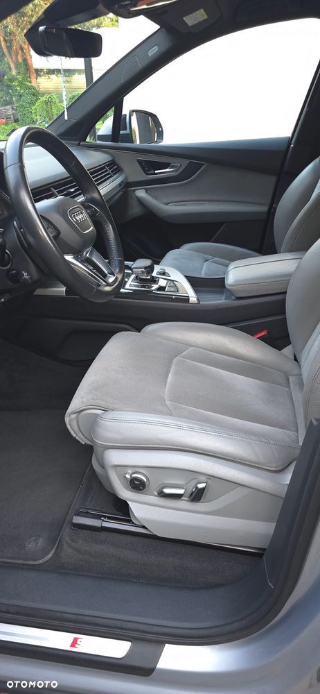 Audi Q7 45 TDI mHEV Quattro S Line Tiptr - 13