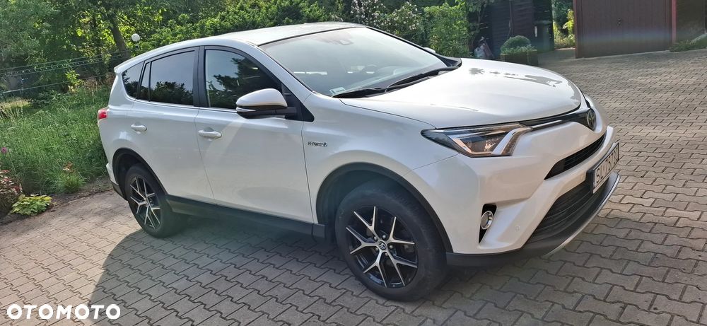Toyota RAV4 - 4