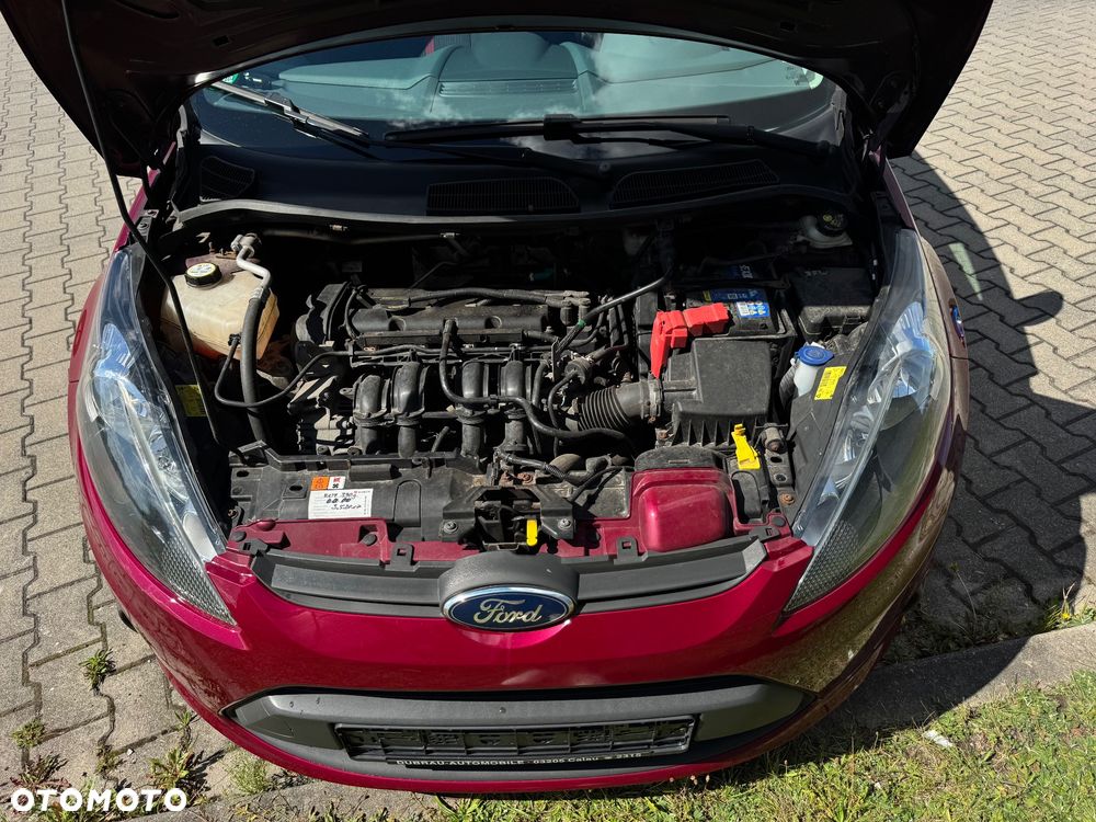 Ford Fiesta 1.25 Celebration - 18
