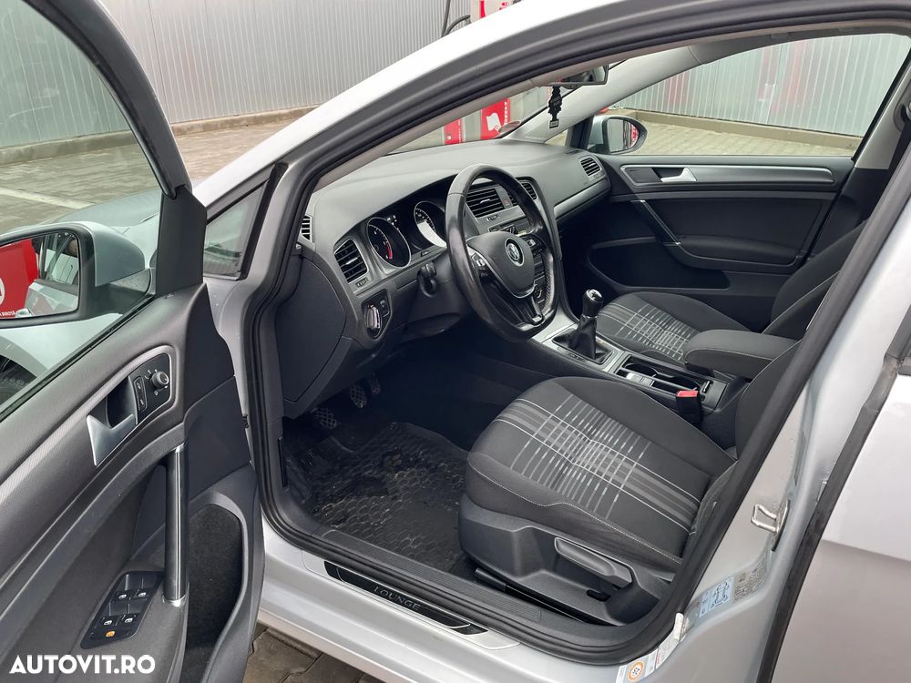 Volkswagen Golf 1.6 TDI BlueMotion Technology Lounge - 5