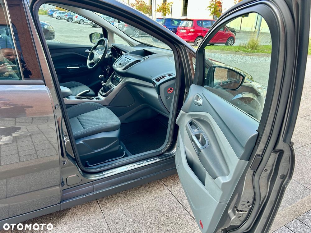Ford C-MAX - 21