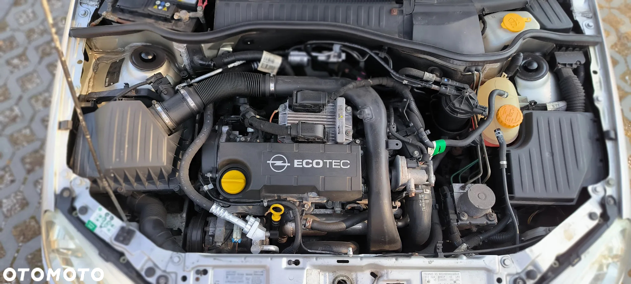 Opel Corsa - 25