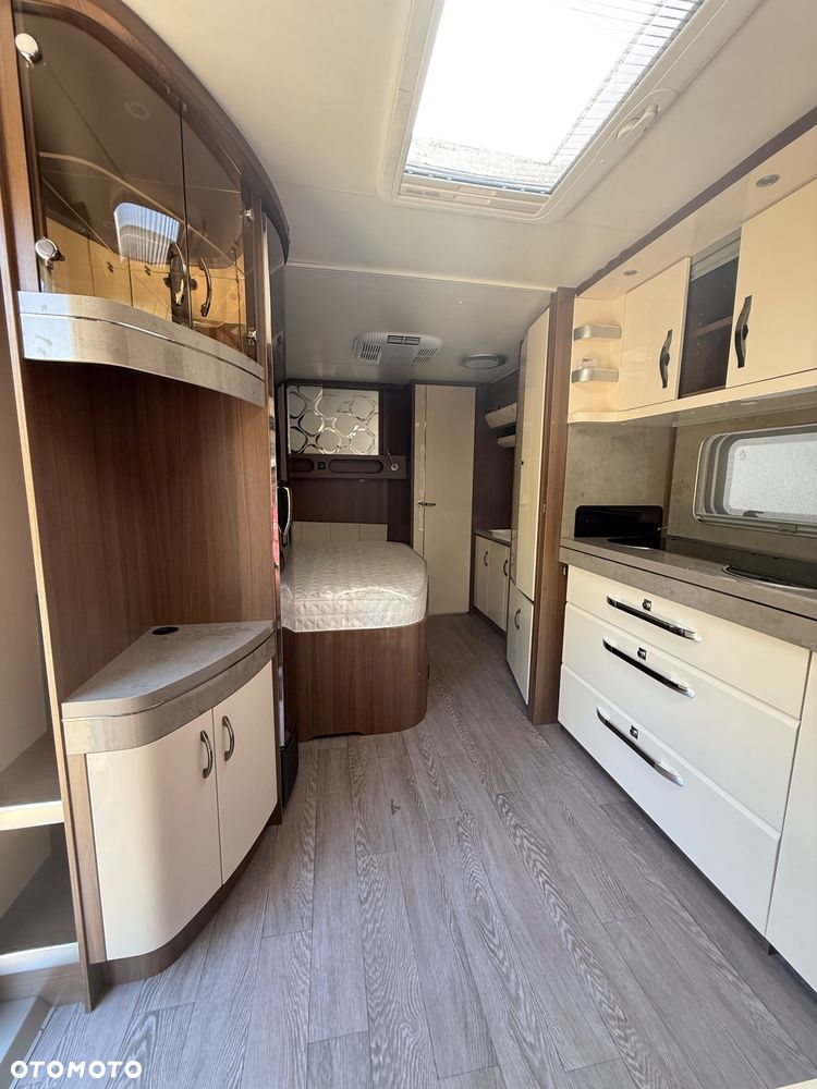 Hobby 560 WFU Prestige - 11