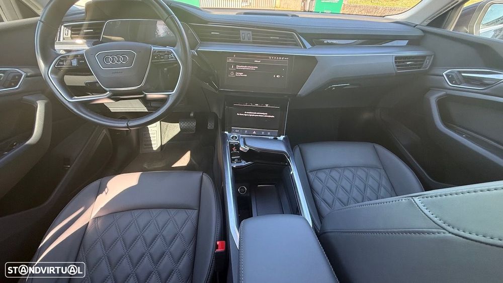 Audi Q8 e-Tron - 10