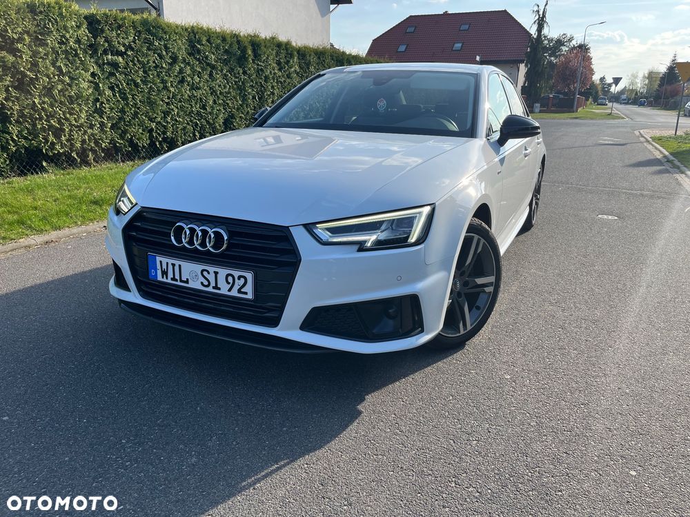 Audi A4 Limousine 40 TFSI S tronic S line - 1