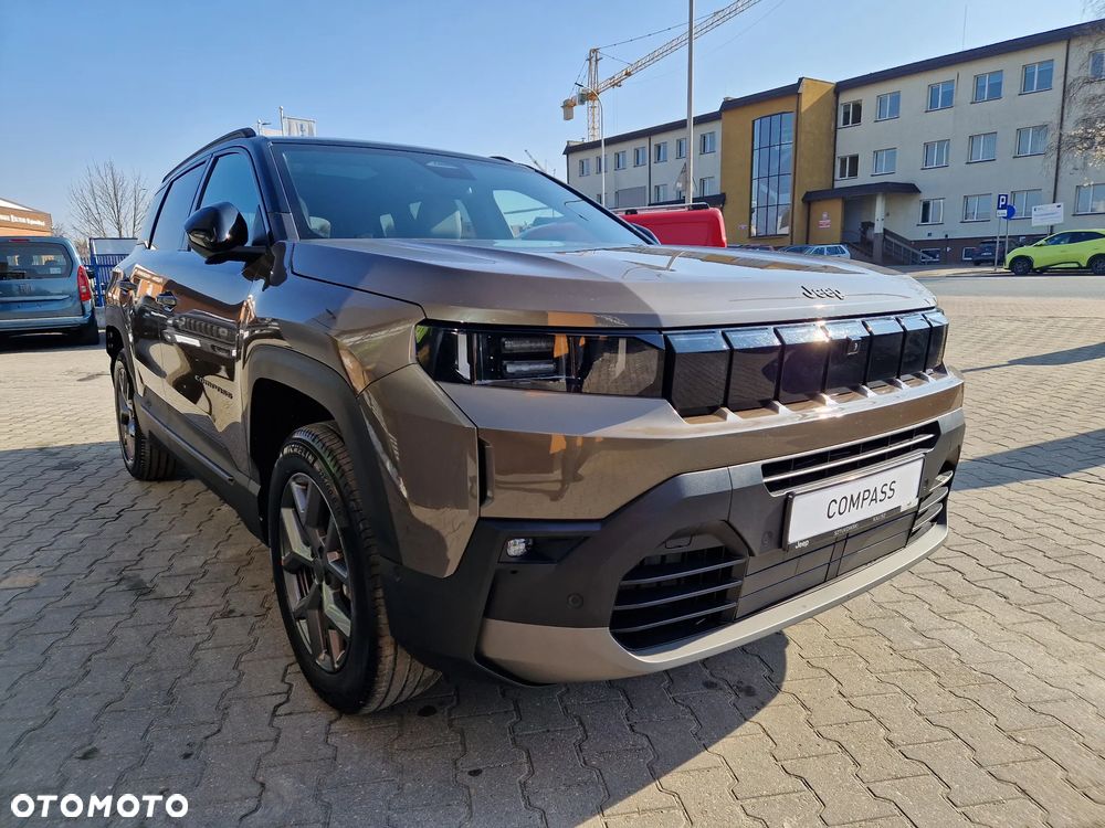 Jeep Compass 1.2 T3 mHEV First Edition FWD DCT - 10