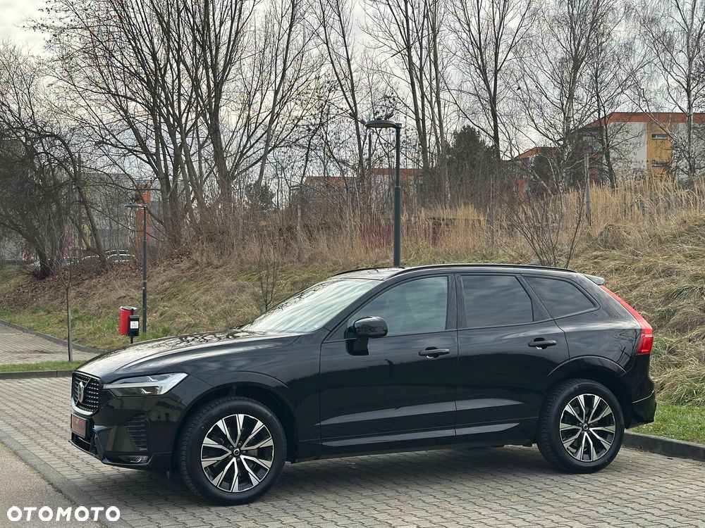 Volvo XC 60 B4 B Plus Dark - 5