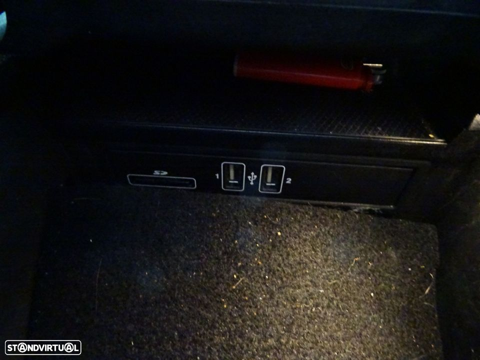 Mercedes-Benz C 180 BlueTEC Avantgarde - 21