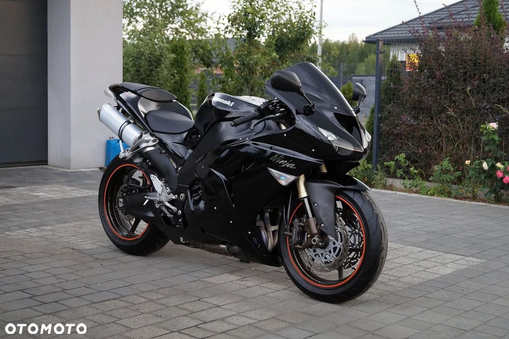Kawasaki Ninja - 4