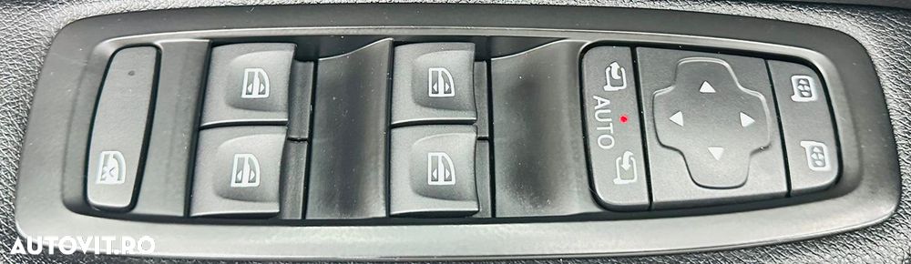 Renault Megane ENERGY dCi 130 GT LINE - 10