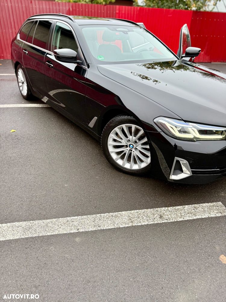 BMW Seria 5 520d Touring Aut. M Sport Edition - 2
