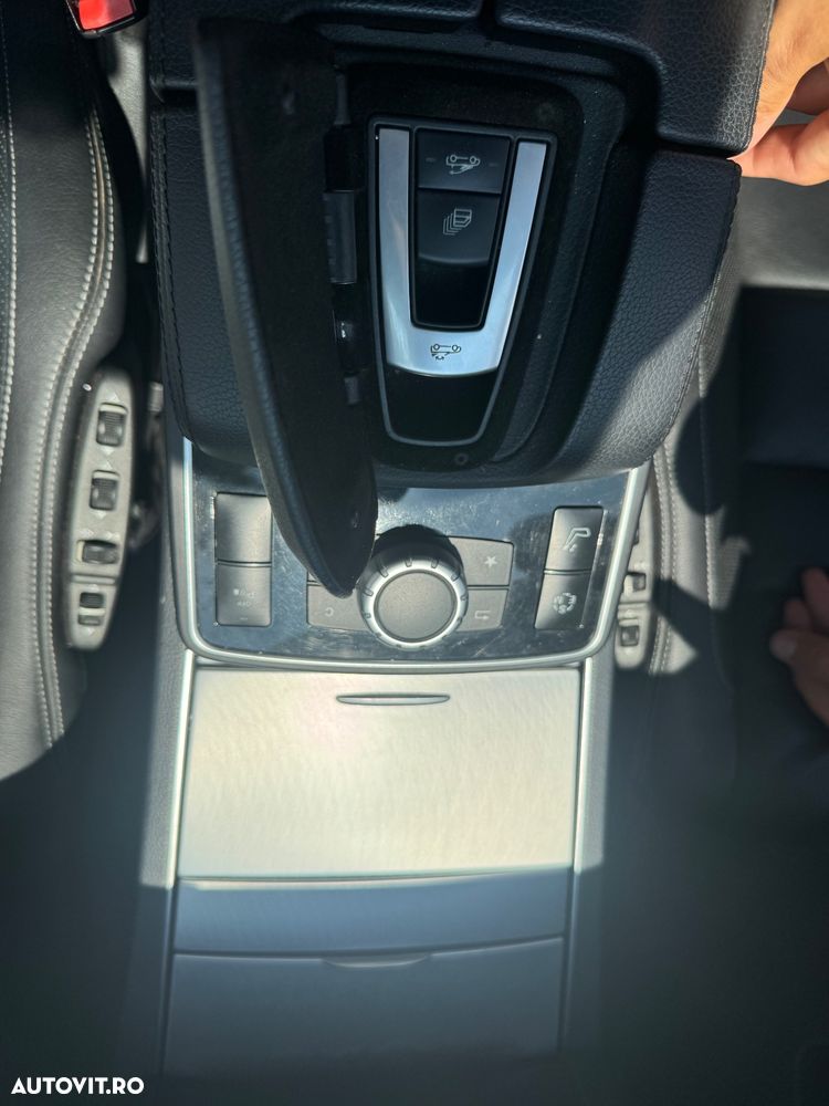 Mercedes-Benz E 200 7G-TRONIC - 18
