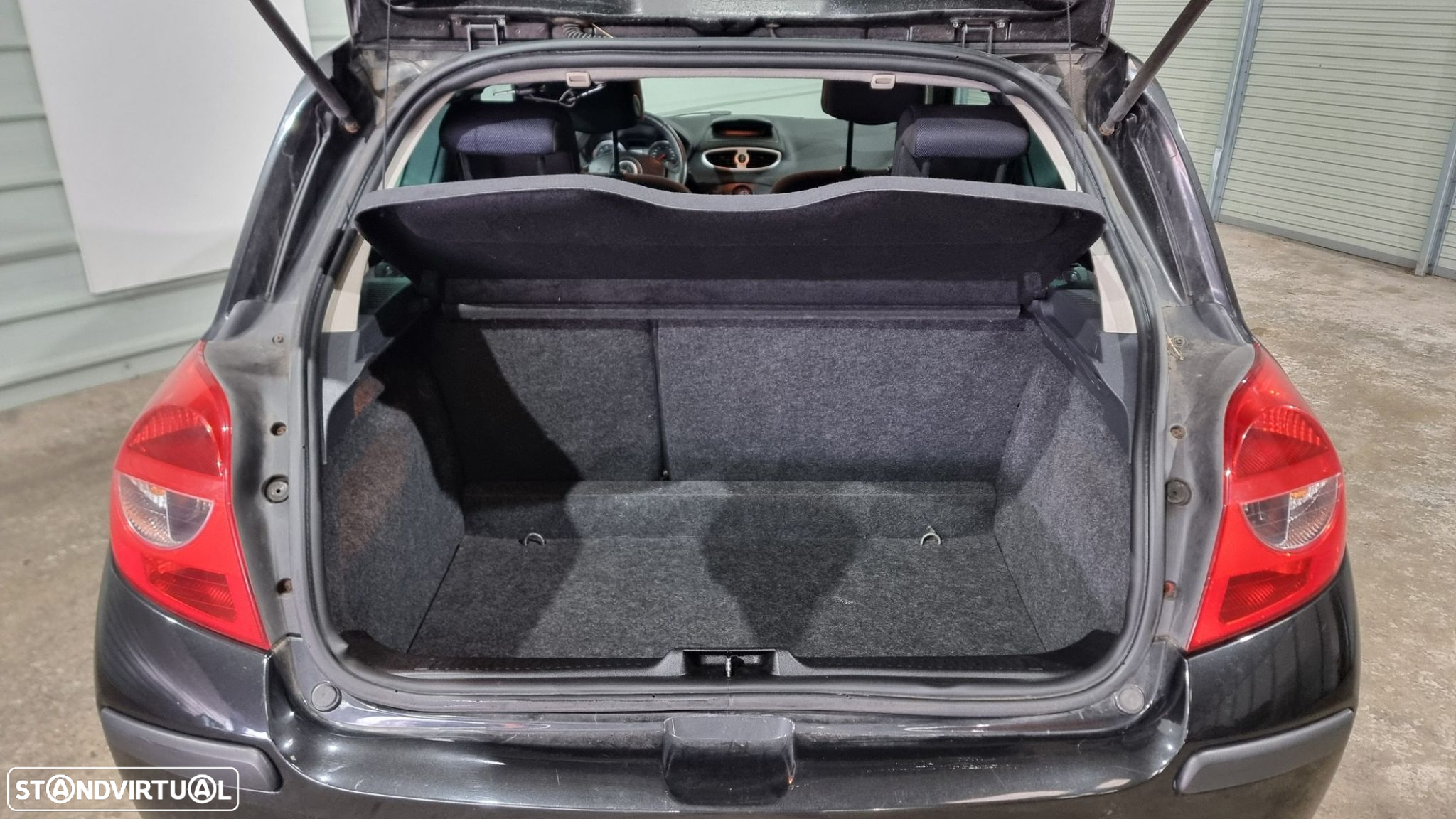 Renault Clio 1.2 16V Confort - 7