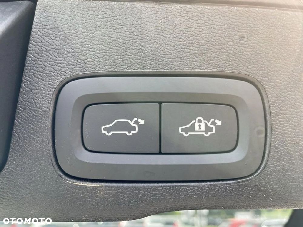 Volvo XC 60 B5 B AWD Ultra Black Edition - 7