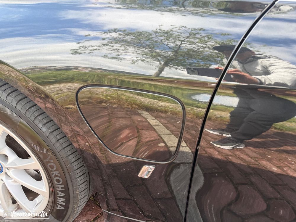 BMW 330 e iPerformance Line Luxury - 17