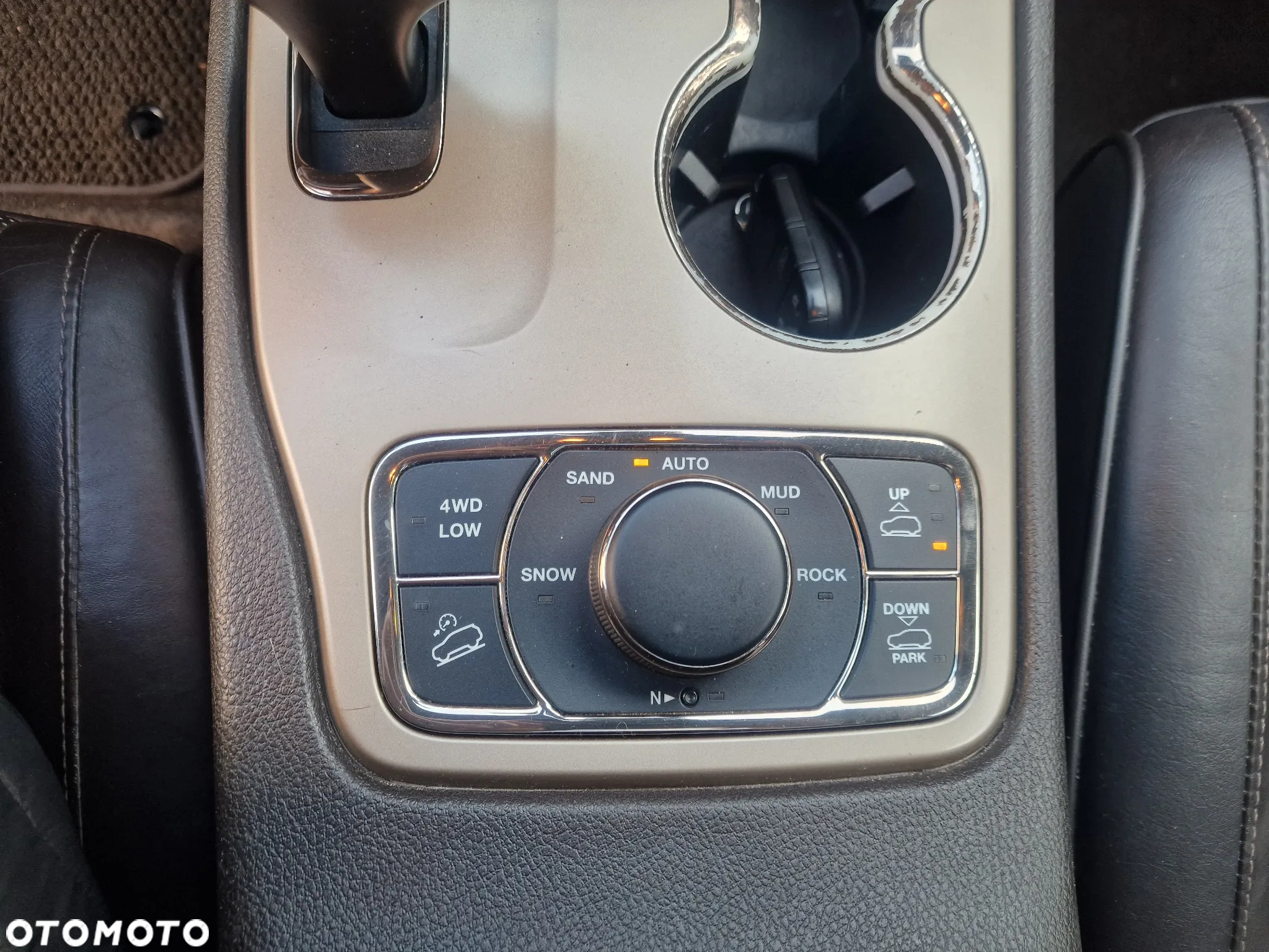 Jeep Grand Cherokee 3.0 CRD Overland Summit Platinum - 16