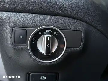 Mercedes-Benz CLA 180 - 38