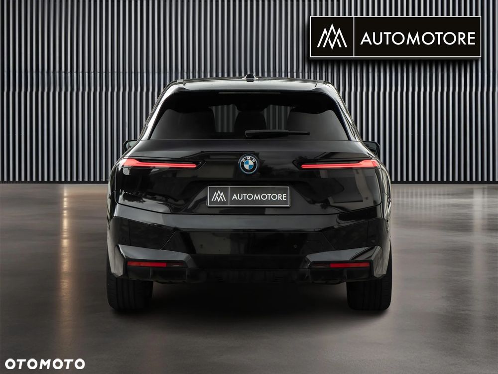 BMW iX xDrive40 76.6kWh - 7