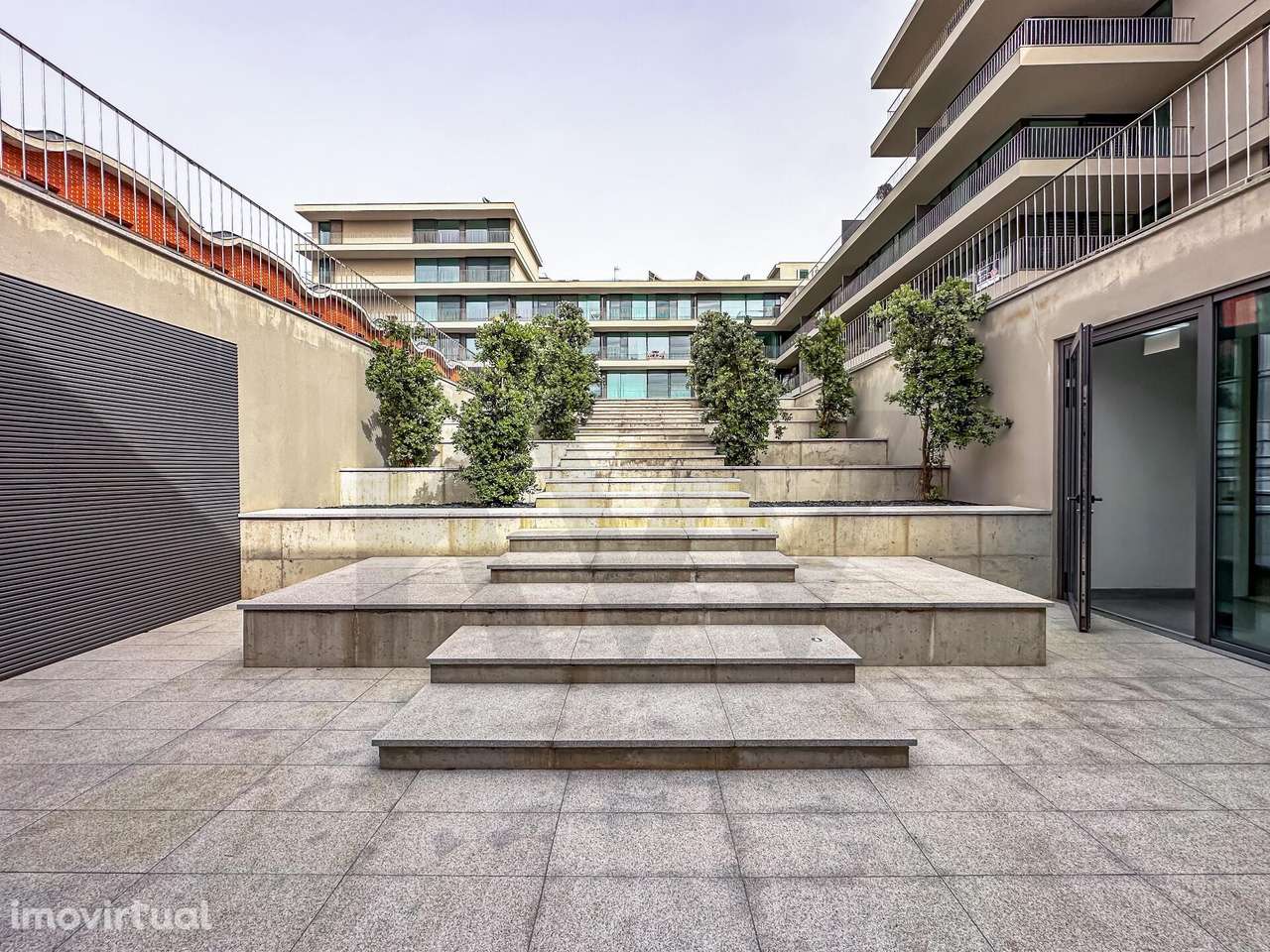 Moradia em Matosinhos Sul - T3 de luxo como novo em condomínio fechado - Grande imagem: 4/21