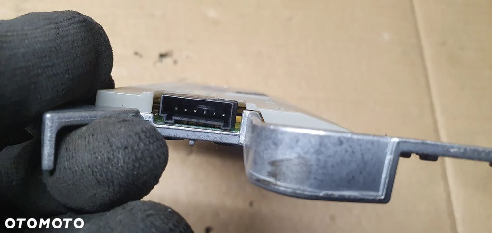 Wzmacniacz anteny moduł Mercedes W211 A2118202989 - 4